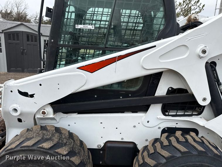 image for item DZ5142 2017 Bobcat S650 skid steer loader