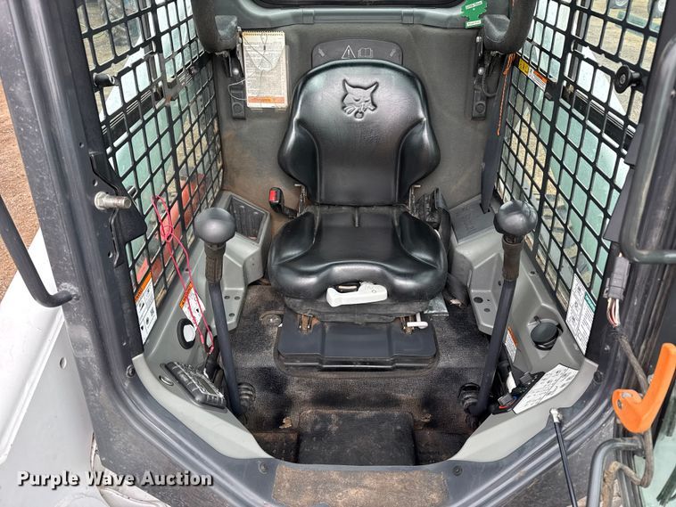 image for item DZ5142 2017 Bobcat S650 skid steer loader
