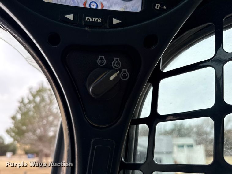 image for item DZ5142 2017 Bobcat S650 skid steer loader