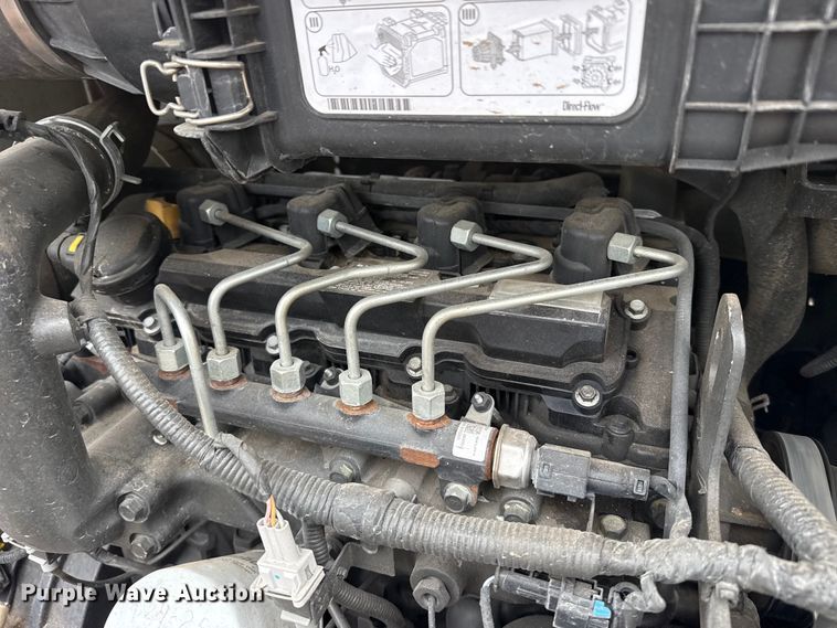 image for item DZ5142 2017 Bobcat S650 skid steer loader