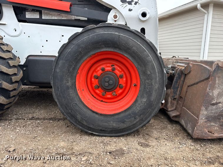 image for item DZ5142 2017 Bobcat S650 skid steer loader