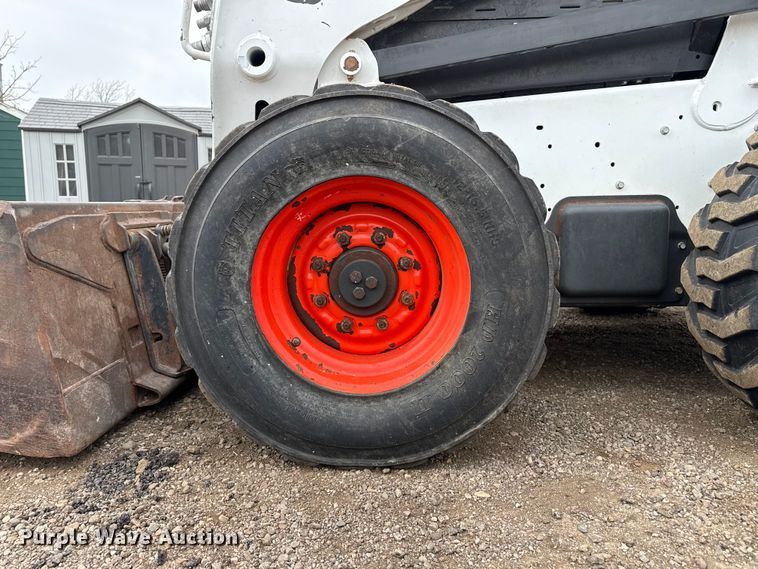 image for item DZ5142 2017 Bobcat S650 skid steer loader