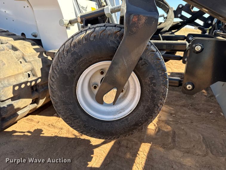 image for item DZ5159 2023 Bobcat HD84 skid steer box blade