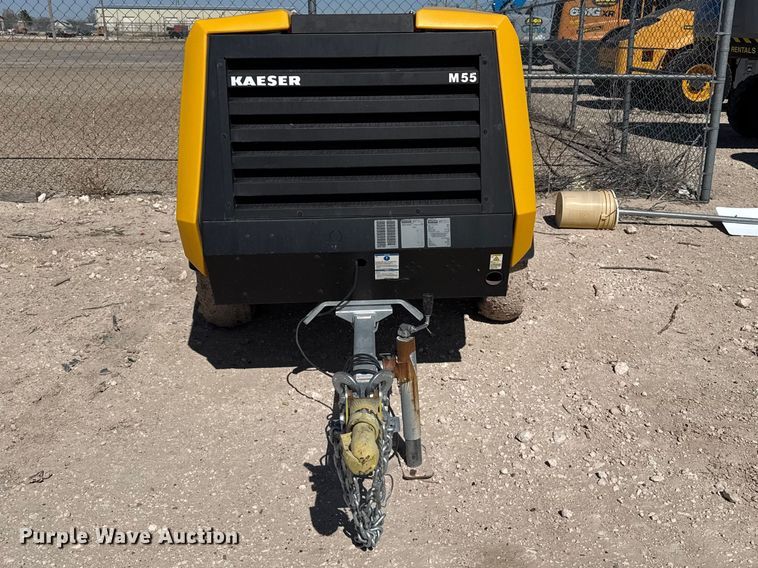 image for item DZ5164 2022 Kaeser M55 air compressor