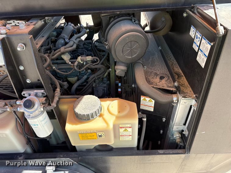 image for item DZ5164 2022 Kaeser M55 air compressor