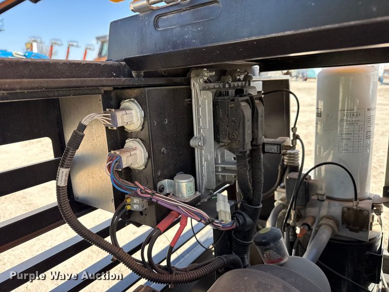 image for item DZ5165 2022 Kaeser M55 air compressor