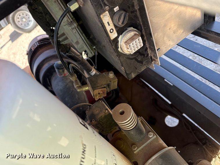 image for item DZ5166 2022 Kaeser M55 air compressor