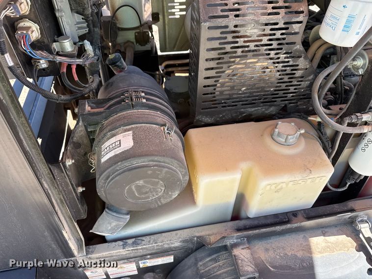 image for item DZ5166 2022 Kaeser M55 air compressor