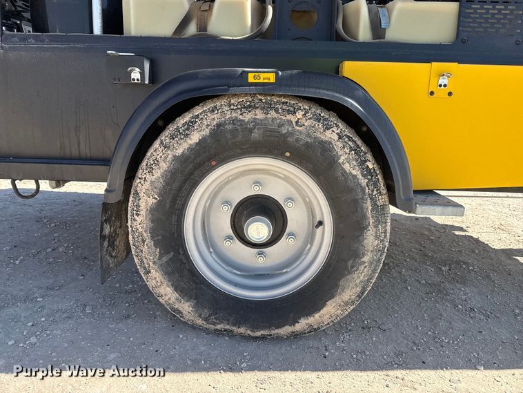 image for item DZ5167 2022 Kaeser M118 air compressor