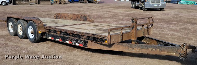 image for item EA2843 2015 PJ tilt deck utility trailer