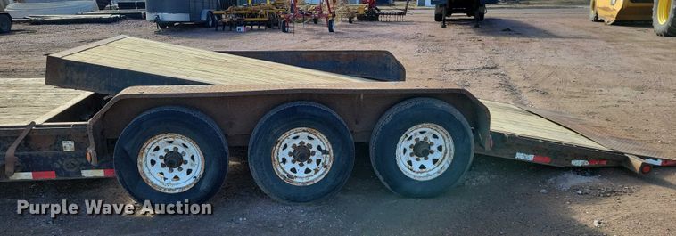image for item EA2843 2015 PJ tilt deck utility trailer