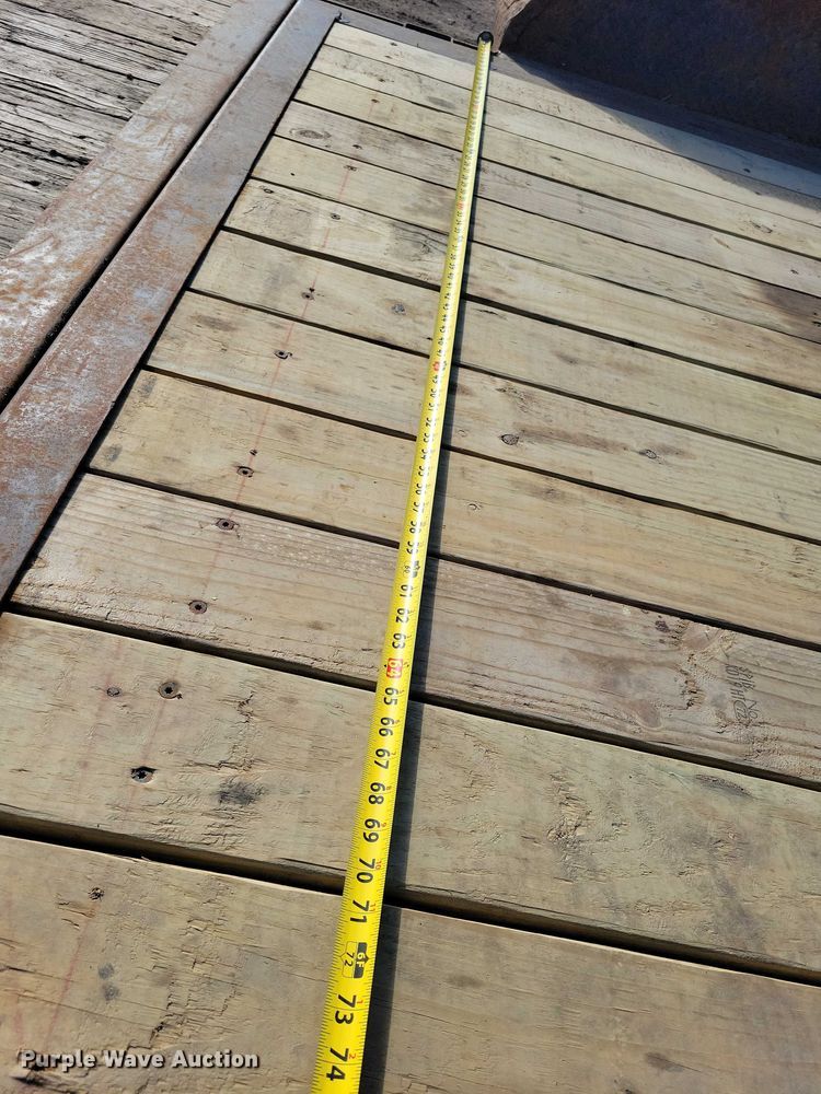 image for item EA2843 2015 PJ tilt deck utility trailer