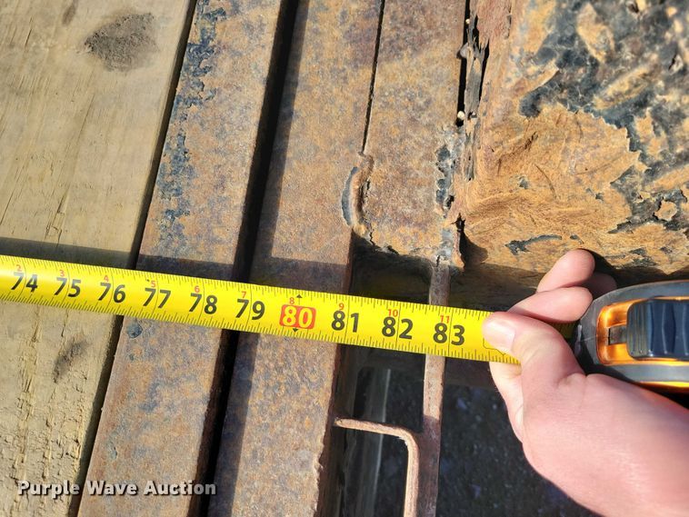 image for item EA2843 2015 PJ tilt deck utility trailer