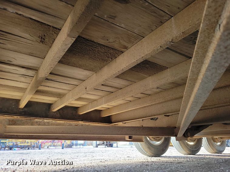 image for item EA2843 2015 PJ tilt deck utility trailer