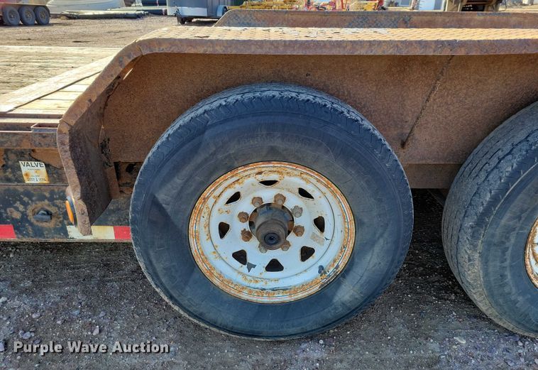 image for item EA2843 2015 PJ tilt deck utility trailer