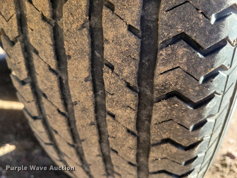 image for item EA2843 2015 PJ tilt deck utility trailer