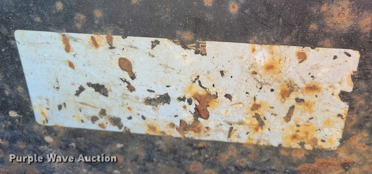 image for item EA2843 2015 PJ tilt deck utility trailer