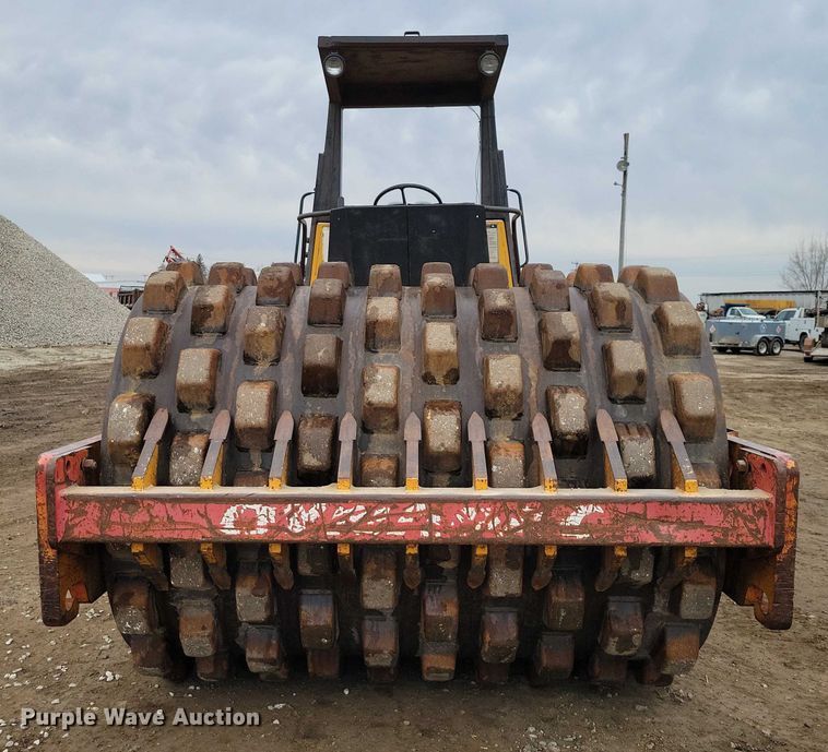 image for item EA2849 1990 DynaPac CA251D single drum vibratory roller