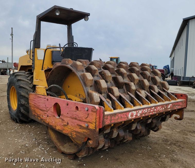 image for item EA2849 1990 DynaPac CA251D single drum vibratory roller