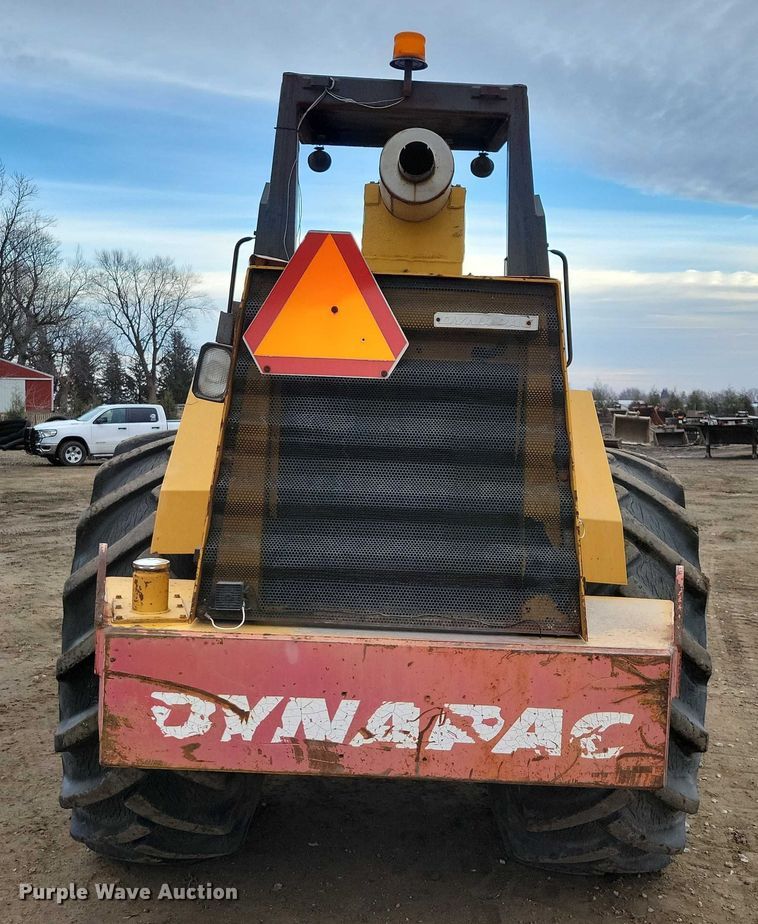 image for item EA2849 1990 DynaPac CA251D single drum vibratory roller