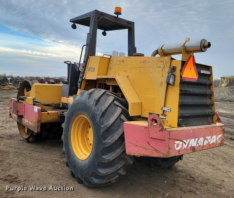 image for item EA2849 1990 DynaPac CA251D single drum vibratory roller