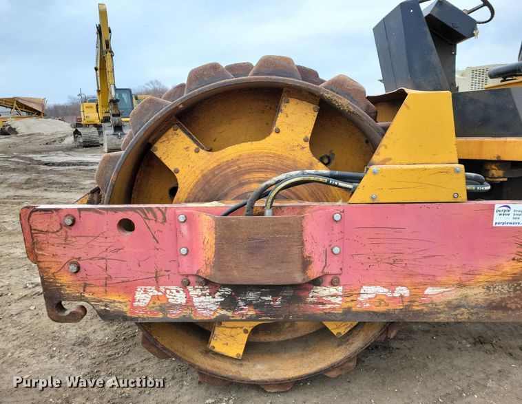 image for item EA2849 1990 DynaPac CA251D single drum vibratory roller