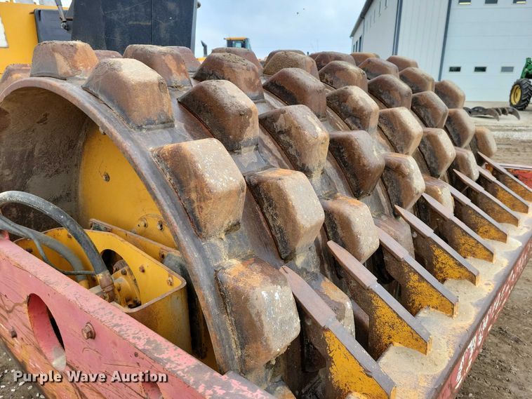 image for item EA2849 1990 DynaPac CA251D single drum vibratory roller