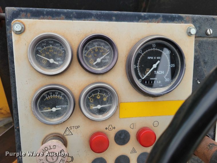 image for item EA2849 1990 DynaPac CA251D single drum vibratory roller