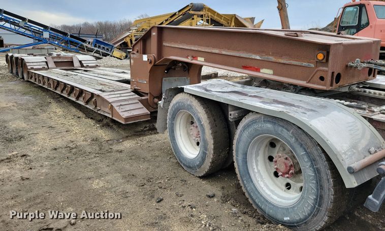 image for item EA2852 1990 Trail King TK100DG lowboy equipment trailer