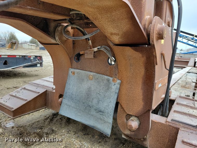 image for item EA2852 1990 Trail King TK100DG lowboy equipment trailer