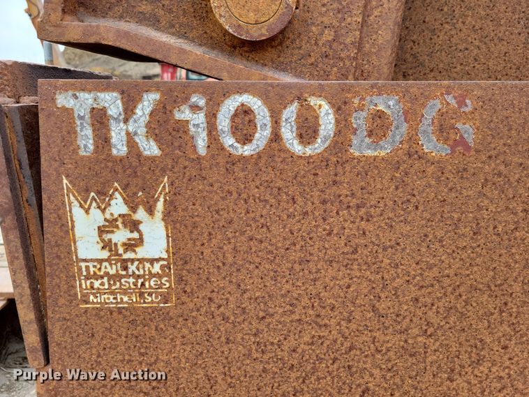 image for item EA2852 1990 Trail King TK100DG lowboy equipment trailer