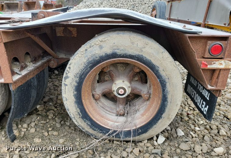 image for item EA2852 1990 Trail King TK100DG lowboy equipment trailer