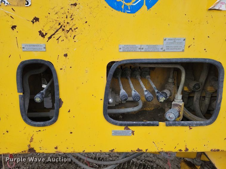 image for item EA2854 2003 Power Crusher PC1055J jaw crusher