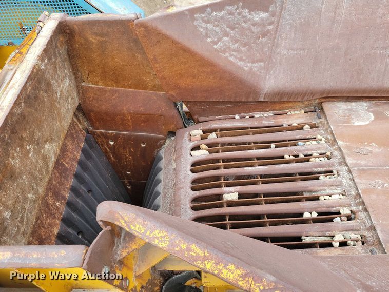 image for item EA2854 2003 Power Crusher PC1055J jaw crusher