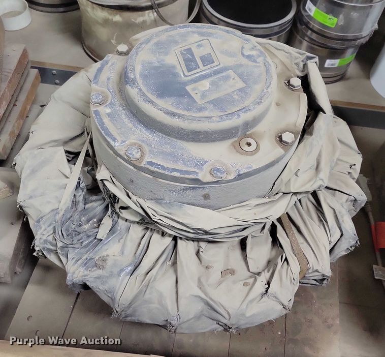 image for item EA2854 2003 Power Crusher PC1055J jaw crusher