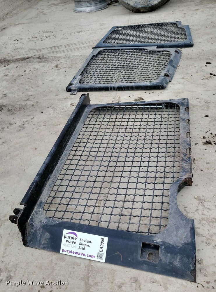 image for item EA2855 Caterpillar D6K cab screens