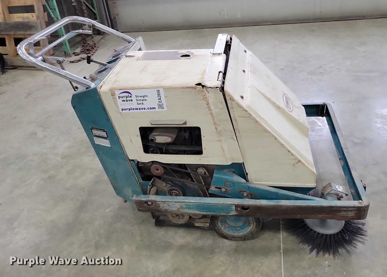 image for item EA2856 Tennant sweeper