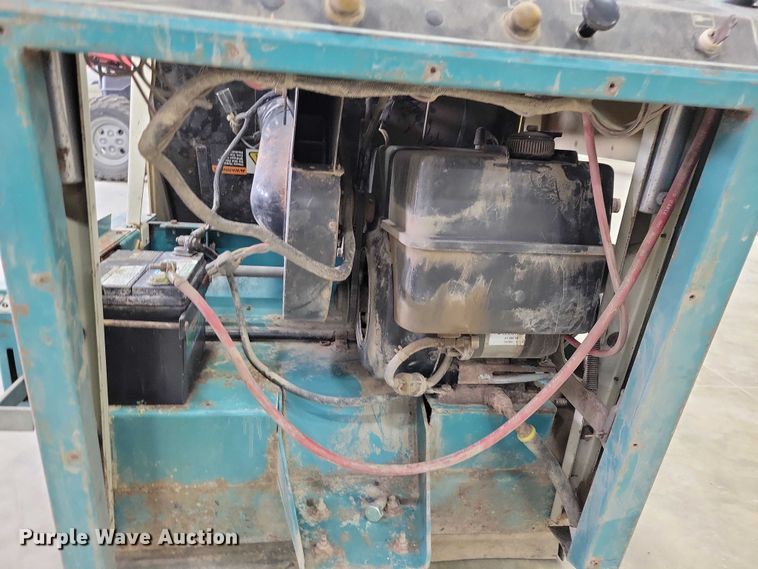 image for item EA2856 Tennant sweeper