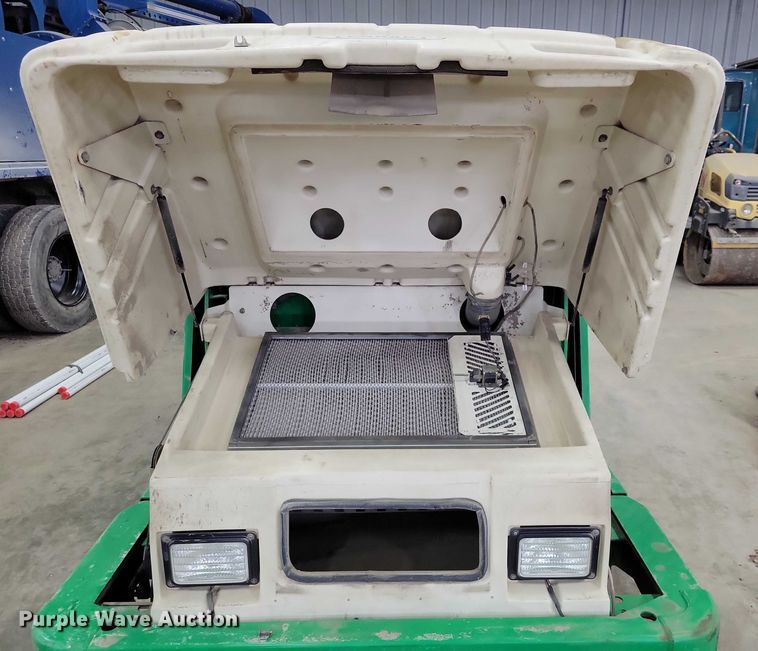 image for item EA2858 Tennant sweeper