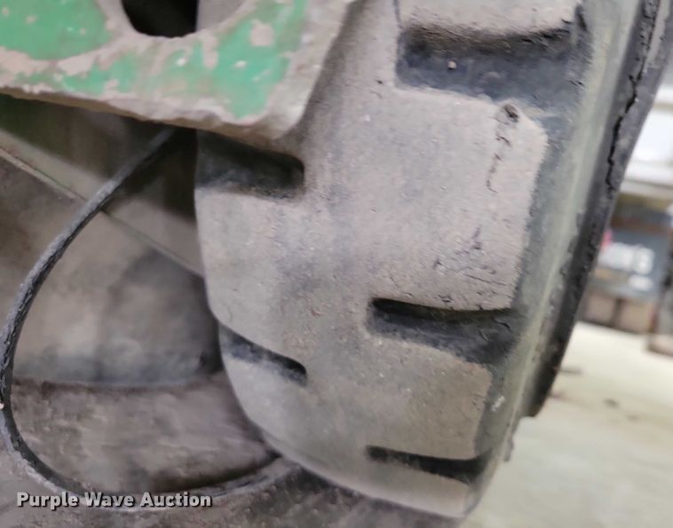 image for item EA2858 Tennant sweeper