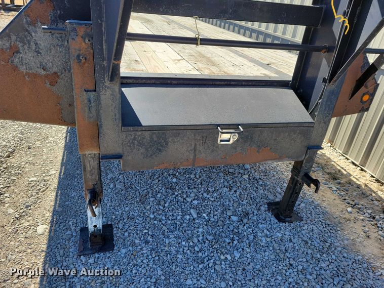 image for item EA2870 2016 Big Tex 22GN HD equipment trailer