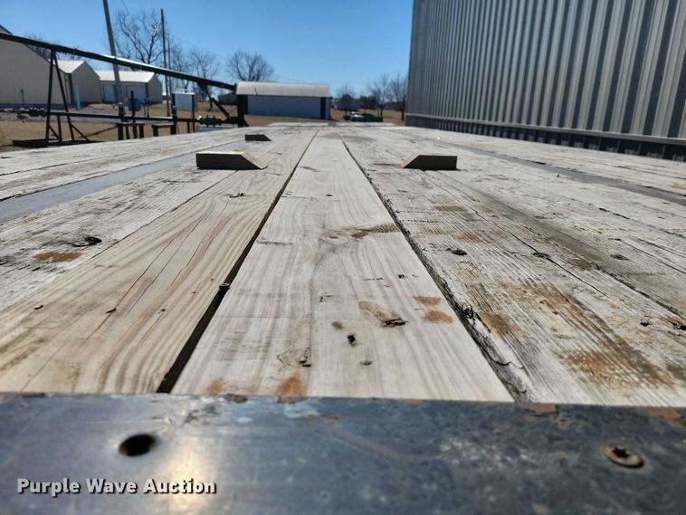 image for item EA2870 2016 Big Tex 22GN HD equipment trailer