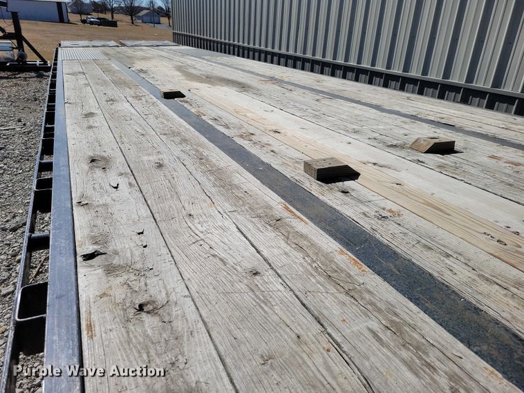 image for item EA2870 2016 Big Tex 22GN HD equipment trailer