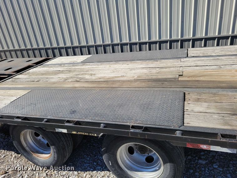 image for item EA2870 2016 Big Tex 22GN HD equipment trailer