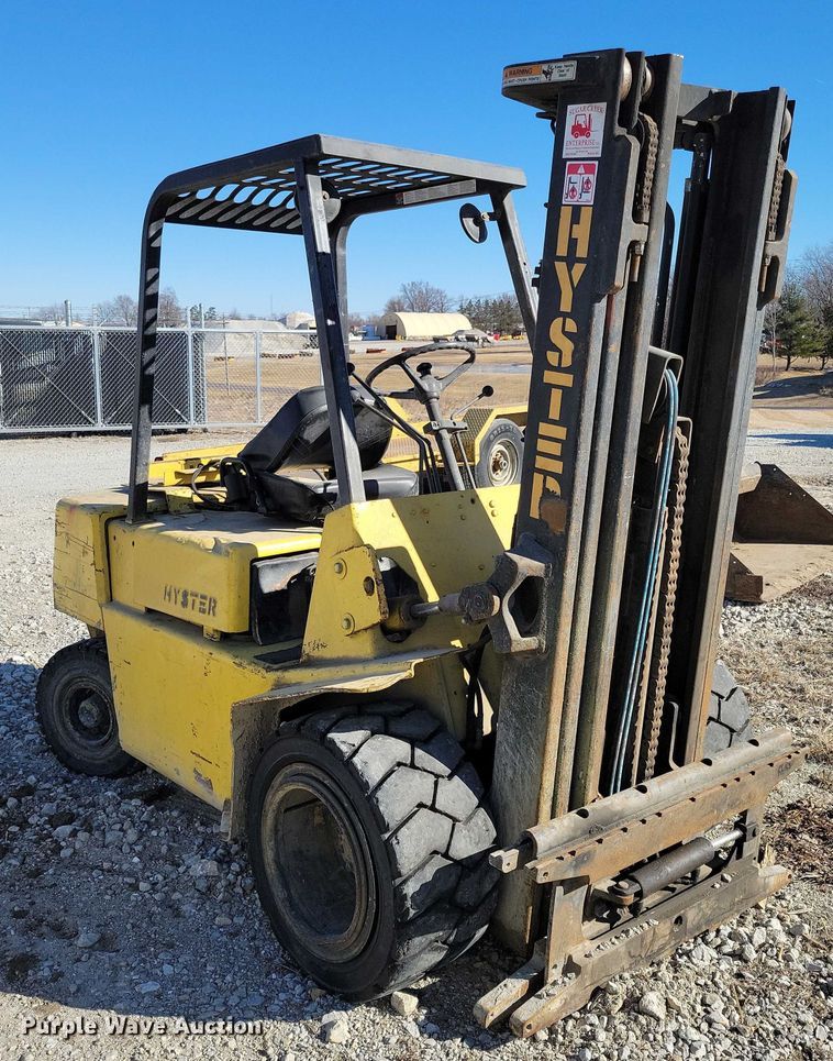 image for item EA2871 Hyster H50XL forklift