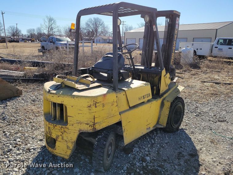 image for item EA2871 Hyster H50XL forklift