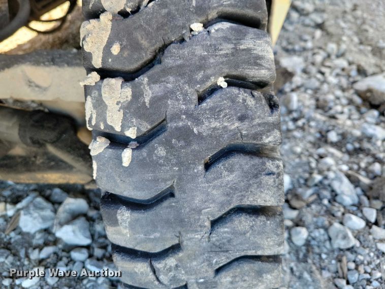 image for item EA2871 Hyster H50XL forklift