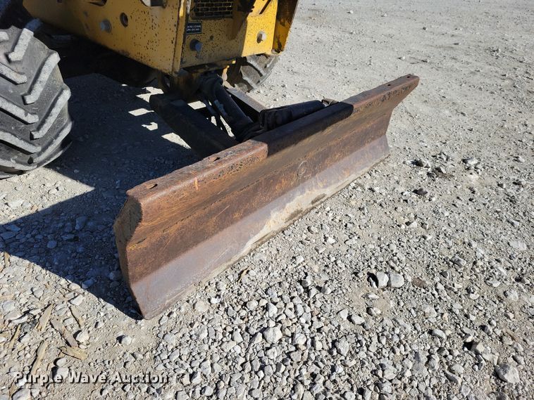 image for item EA2872 1997 Vermeer V-3550A trencher