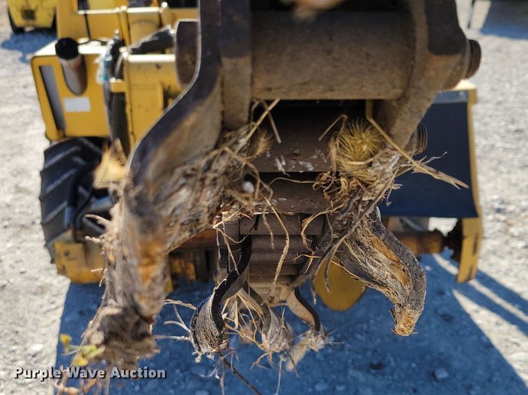 image for item EA2872 1997 Vermeer V-3550A trencher