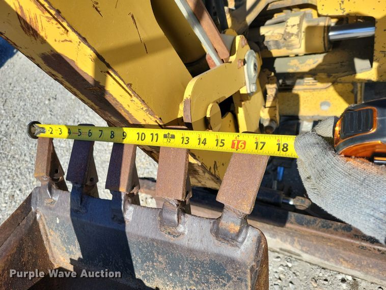 image for item EA2872 1997 Vermeer V-3550A trencher